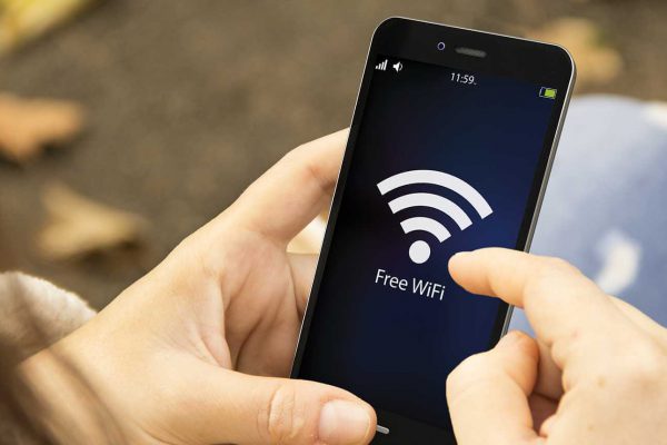Пять причин для отказа от использования общедоступного Wi-Fi за границей