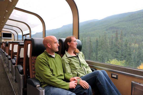 Как посмотреть всю Канаду за 5 дней: путешествием на поезде за границей