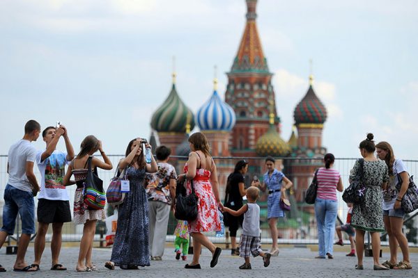 Туристы из Голландии больше других используют роуминг в Москве