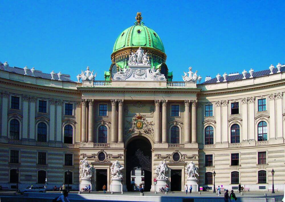 Апрельская командировка в Вену и отзыв о сим-карте Глобалсим