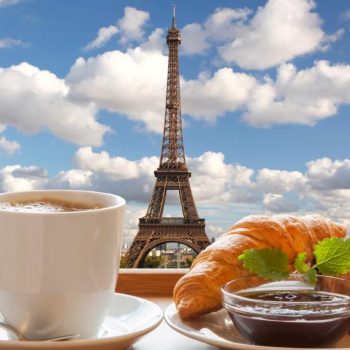 Где в центре Парижа можно пообедать вкусно и недорого?